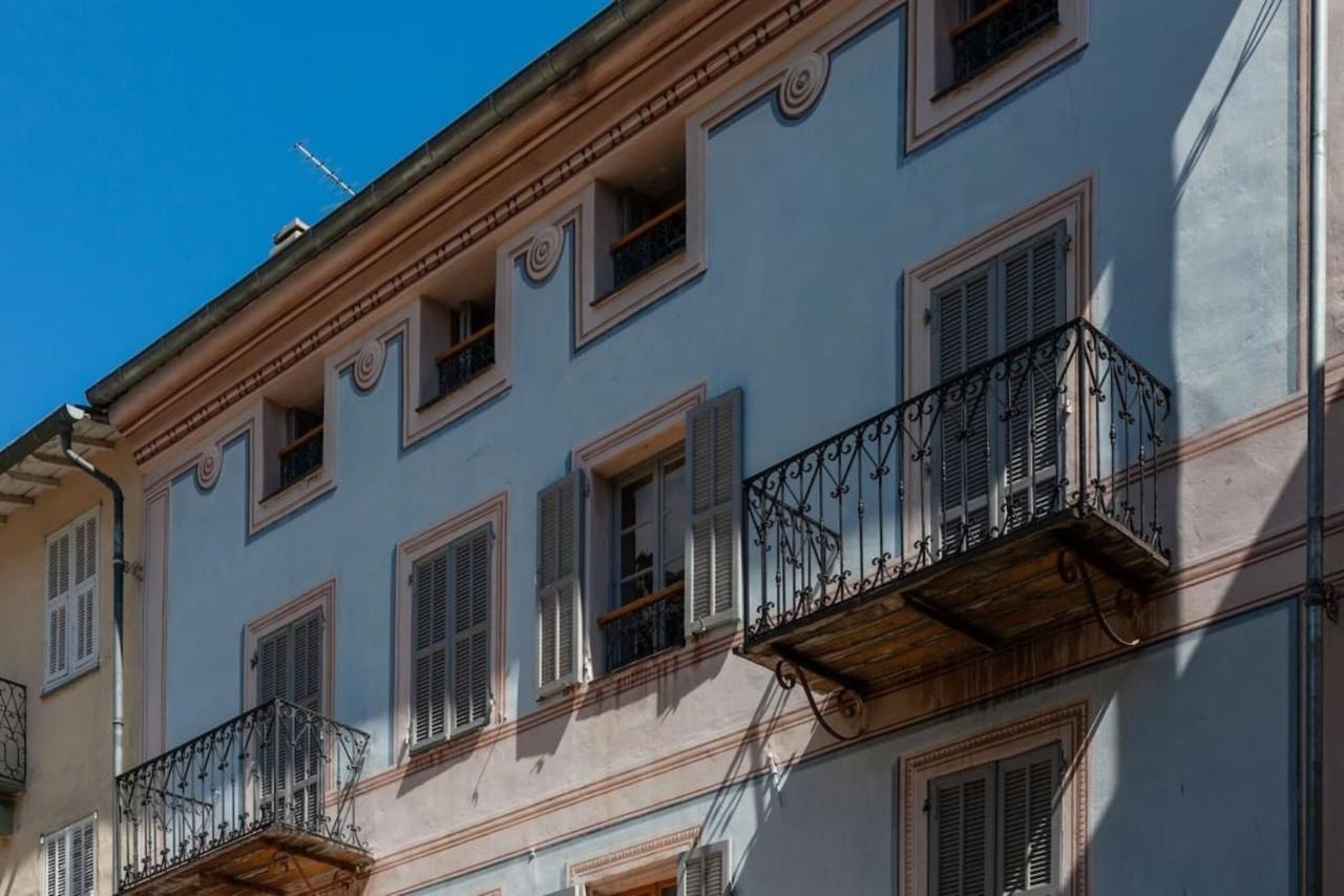 Sunny 1-Bed Apartment In Lovely Mountain Village La Brigue Exterior foto